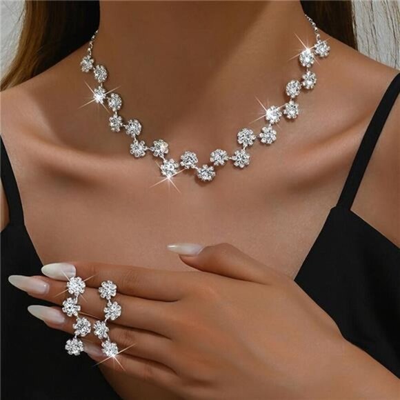 Silver Rhinestone Bridal Wedding Jewelry Set Crystal Necklace Earrings - Picture 4 of 5